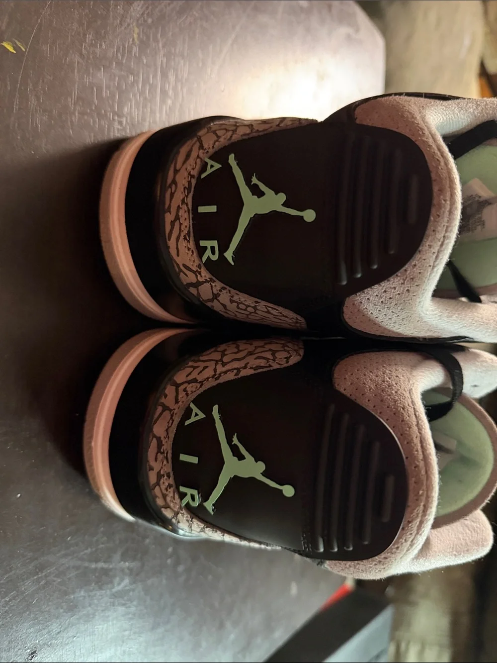 Jordan 3 Green Glow